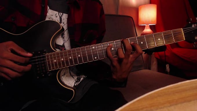 play dreamy fingerstyle guitar for you
