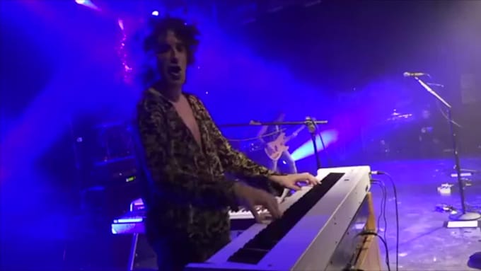 play piano and organ
