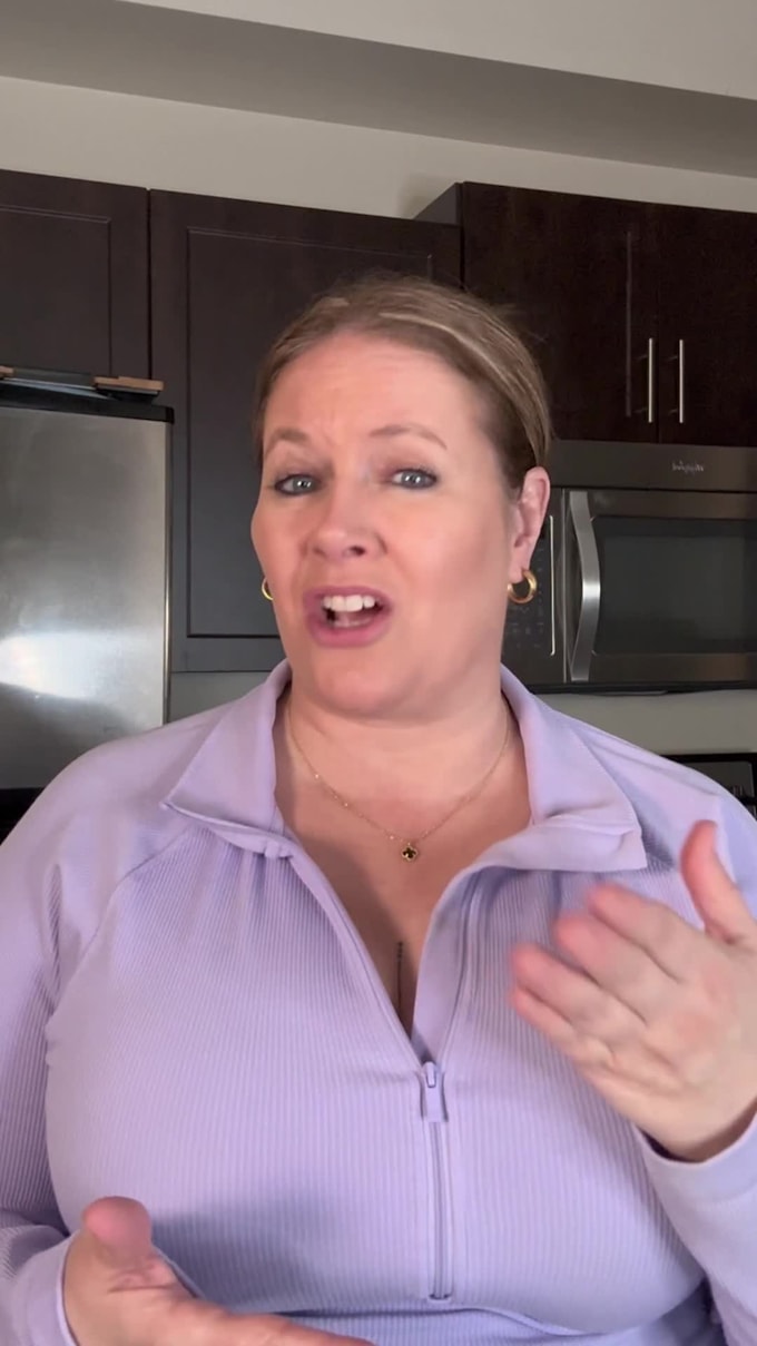 create a spokesperson script read video or audio