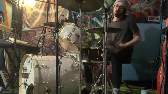 record acoustic drums for your metal, punk or hard rock song
