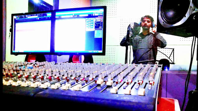 be your voiceover artist for urdu hindi punjabi voice overs