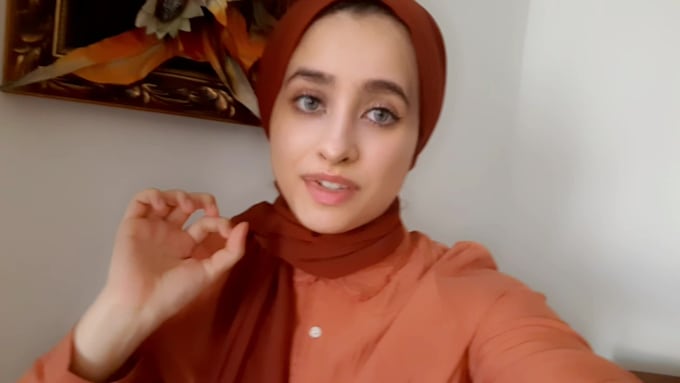create a natural selfie ugc and spokesperson video