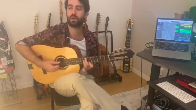 play professional tres cubano for your song