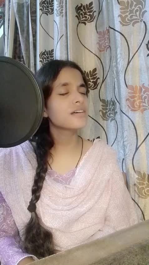 be your professional female singer and vocalist