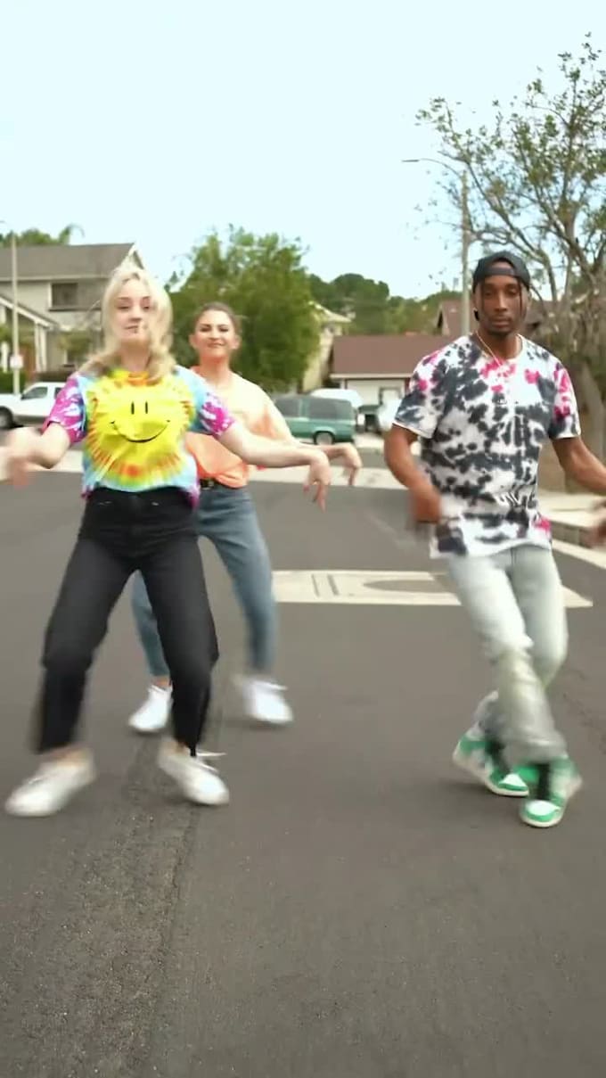 create tiktok dance, video dance, group dance, tiktok dance music dance