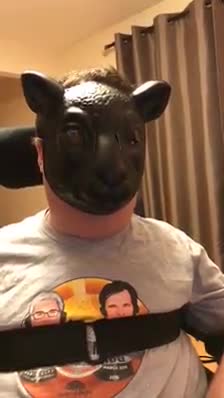 make wheelchair art with my mouth and wheelchair