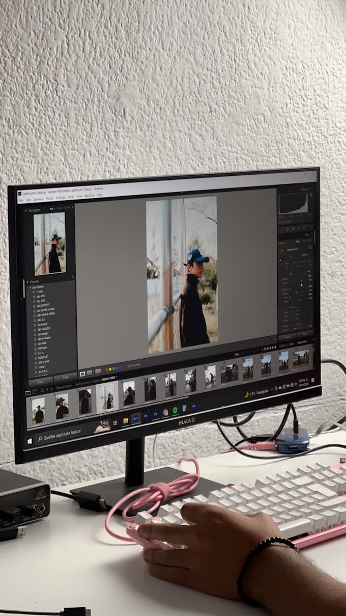 do photo retouching in adobe photoshop