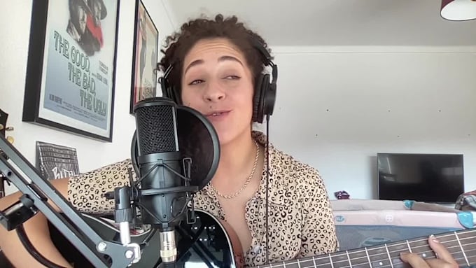 be your professional singer and vocalist