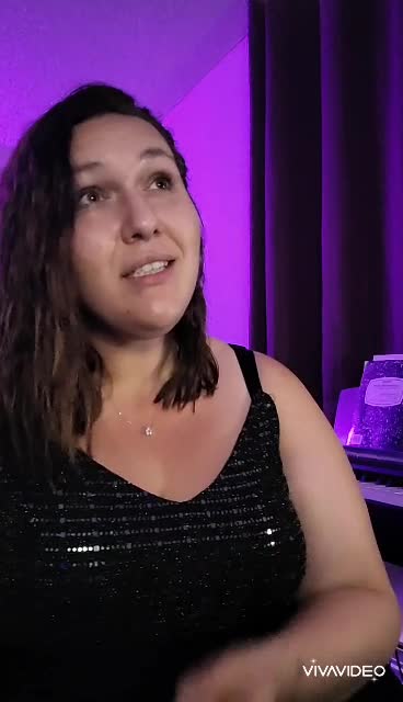 be your female vocalist for a hook or chorus