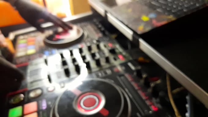 create a perfect scratches on your favorite songs