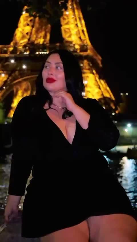 be your photographer in paris
