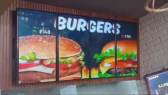 provide advanced digital signage software with videowall