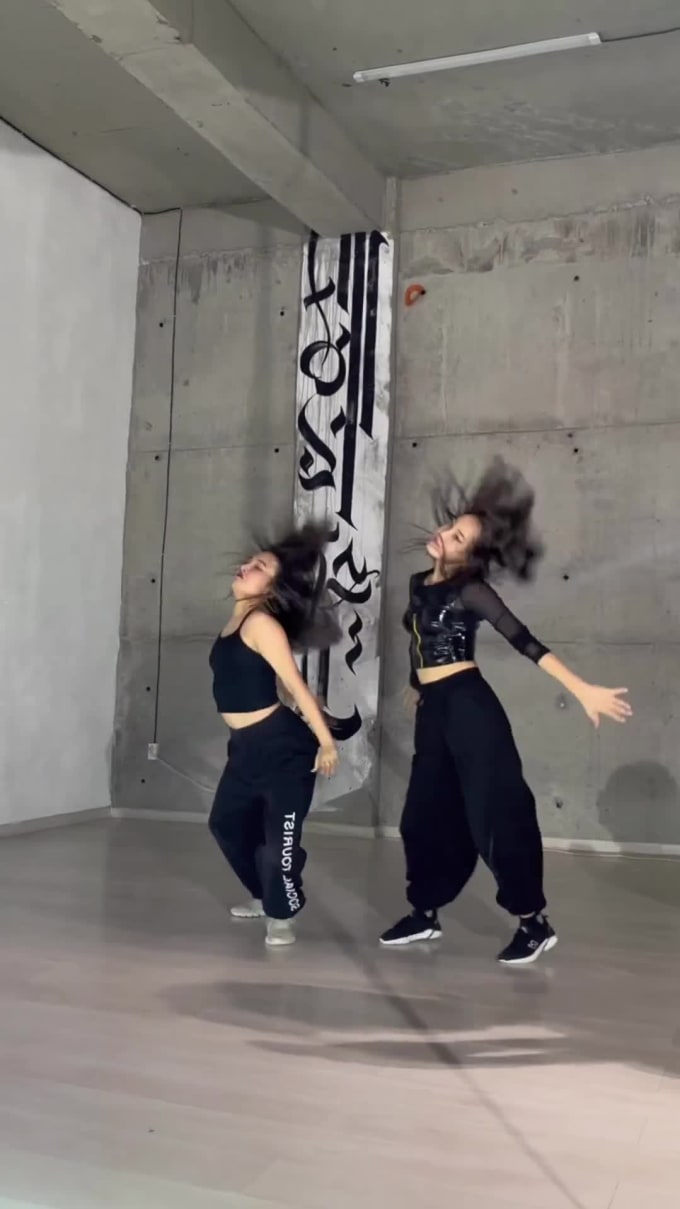 Create A Tiktok Group Dance Video To Promote Your Song Tik Tok Dance