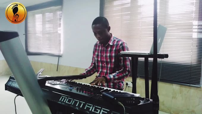 teach online piano lessons to children and adults beginners