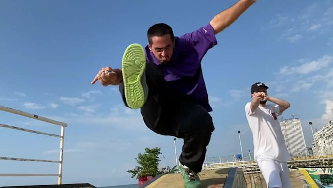 make dance video with two dancers on your music