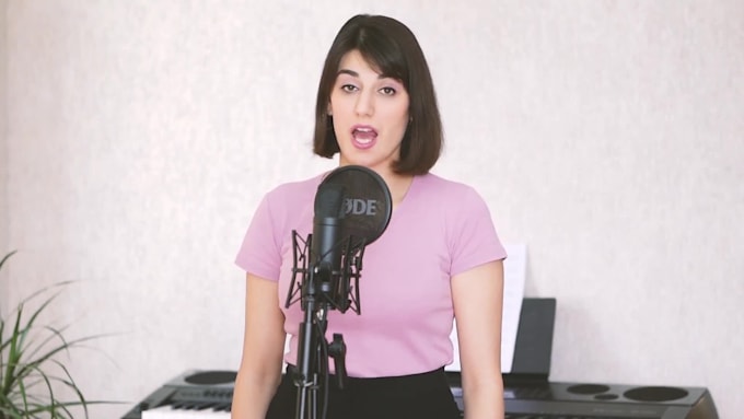 be a singer for the live session