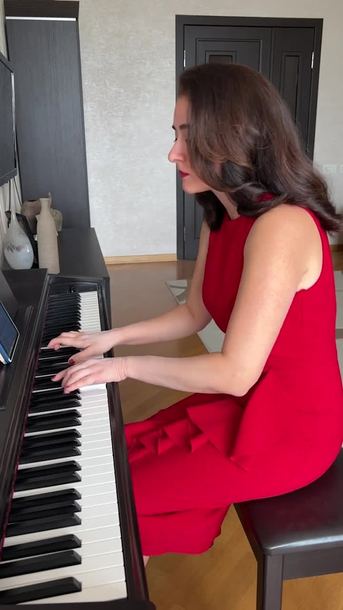 teach you piano professionally