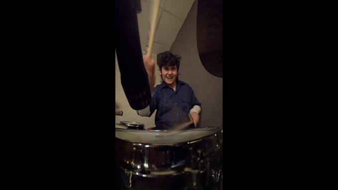 create or replicate acoustic raw drum tracks that completely serve your song