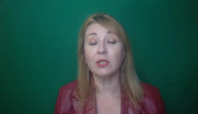 create greenscreen spokesperson video