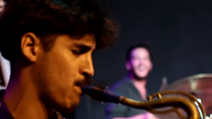 record professional jazz and neosoul sax sessions