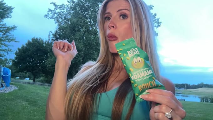 create an amazon influencer shoppable video for your product
