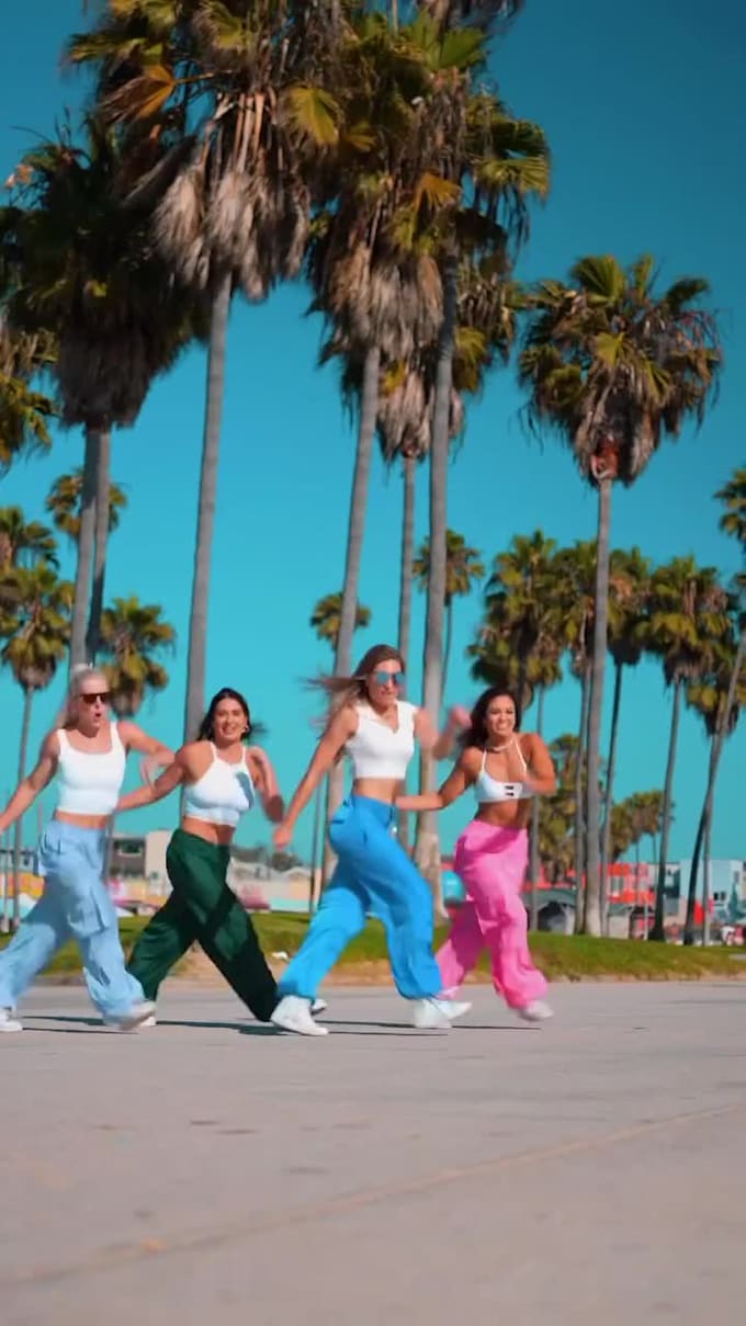 create hot shuffle dance, tiktok dance, choreography,dance video to your song