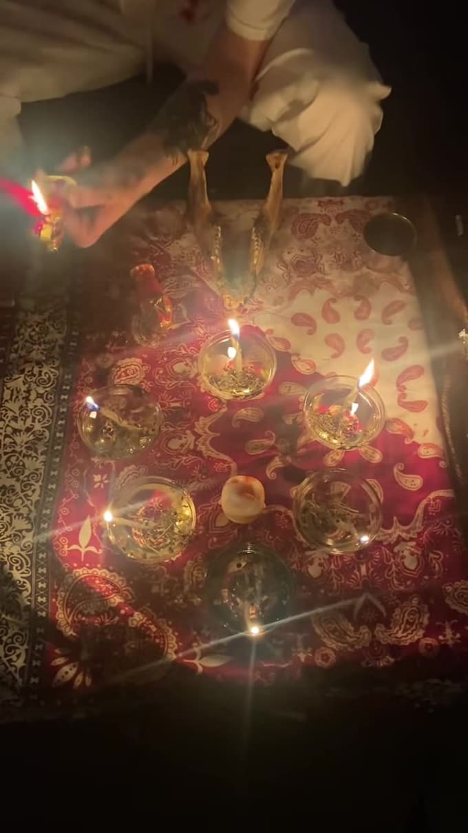 cast a love spell with powerful white magic,