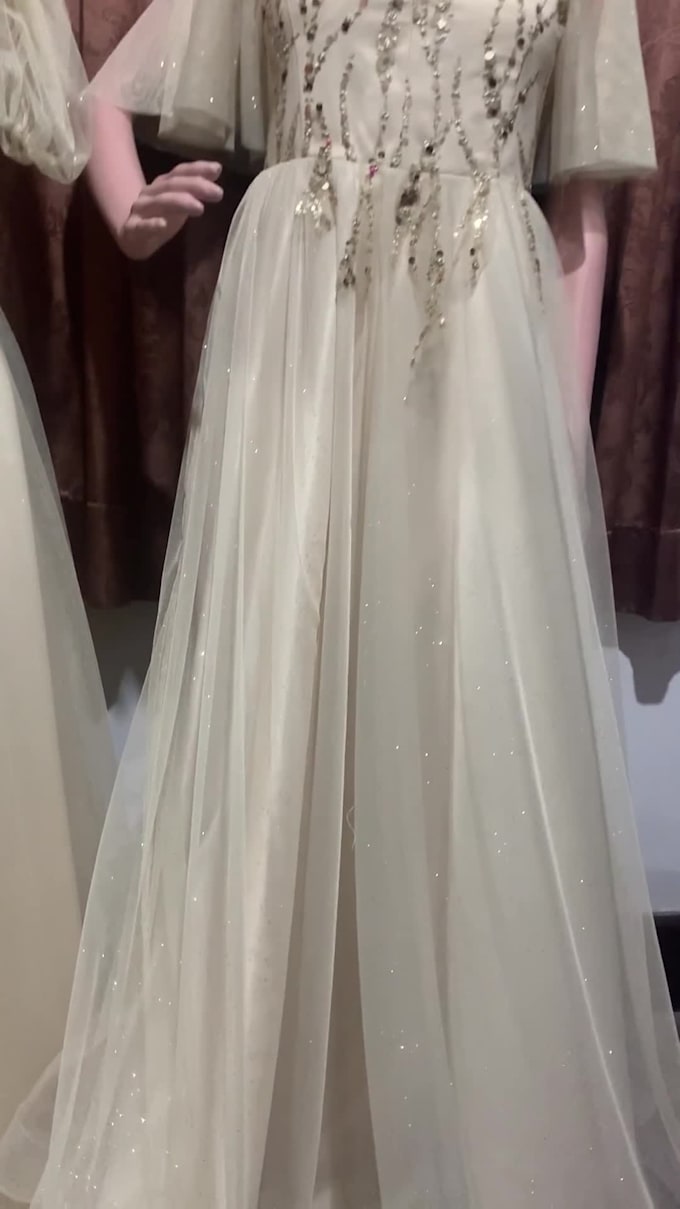 sew custom clothing or dress and ship it to you