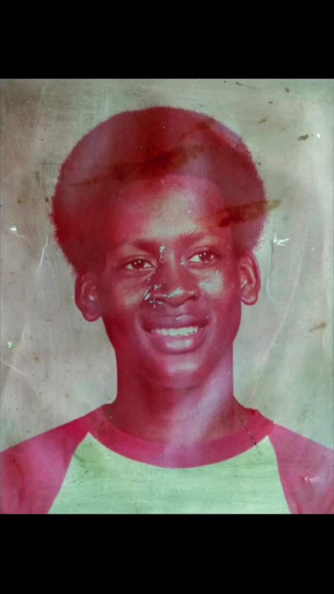 Colorize and restore your old black and white photos by Theyanmark Fiverr