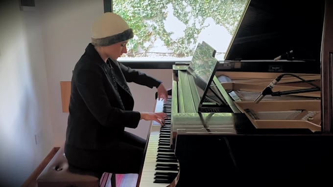 teach you piano playing for beginners or advanced