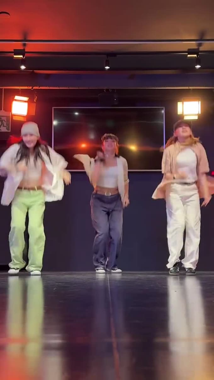 do shuffle ddance tik tok dance hip hop dance to your music