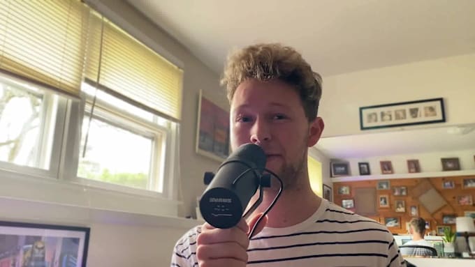 perfectly tune your vocals automatically or manually