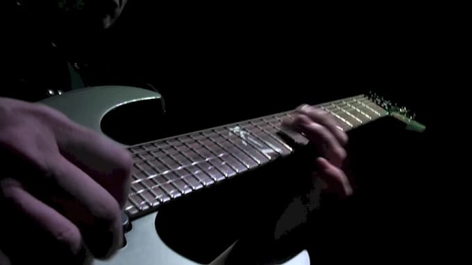 be your guitarist in a live gig