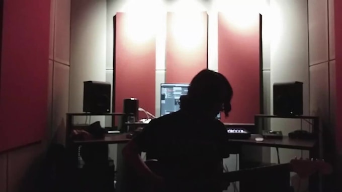 be your professional guitar player for seattle sound grunge