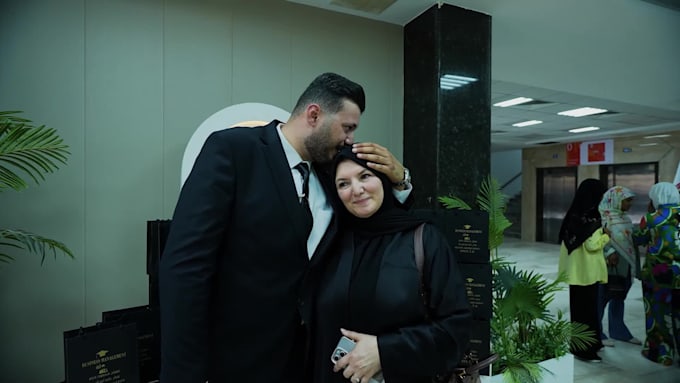 do professional video editing for events,promo and wedding