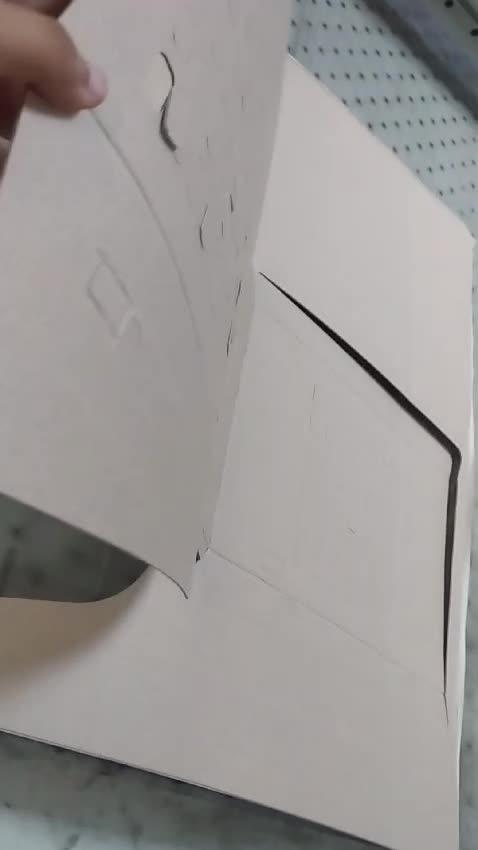create custom box packaging dieline cut lines