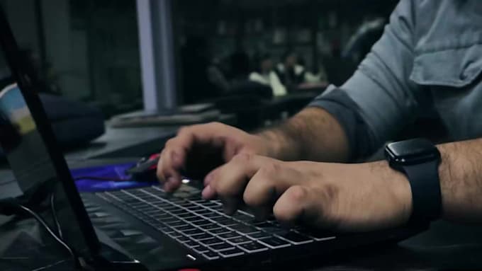 do creative and professional video editing