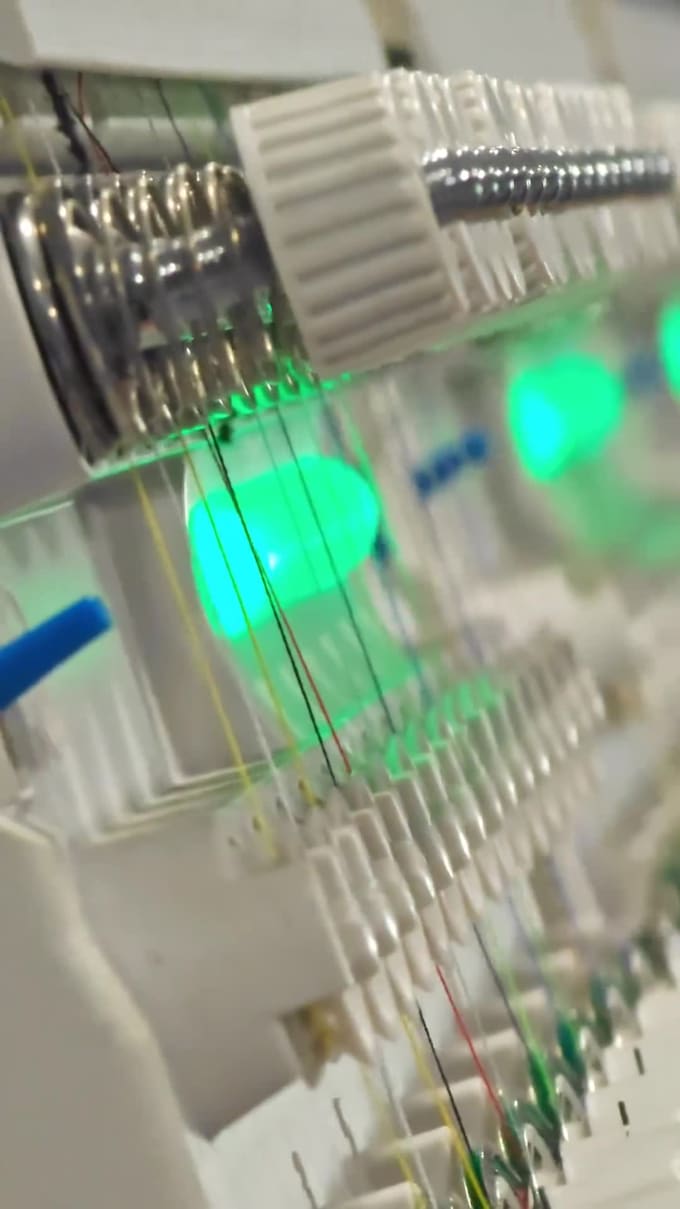 Convert logo into embroidery digitizing file dst,pes,fdr,jef by