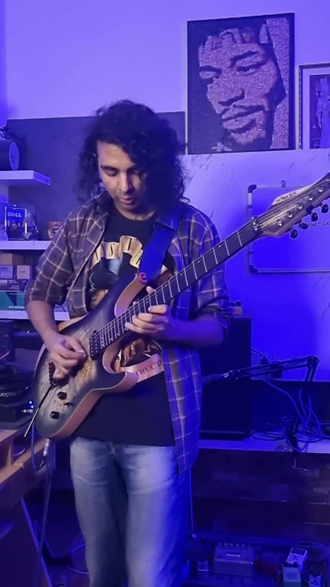 give you guitar lessons on zoom to your specific needs