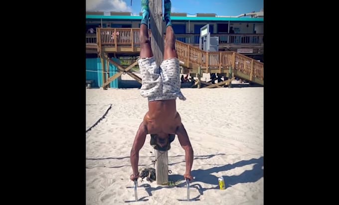 be your handstand trainer from scratch