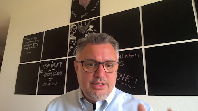 provide a video course on agile project management