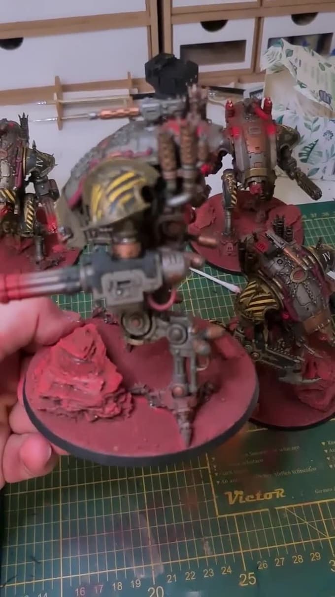 paint your warhammer miniatures