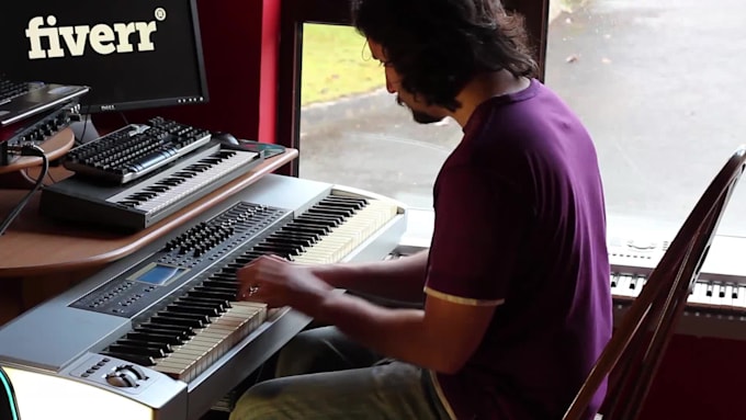 be your personal piano player
