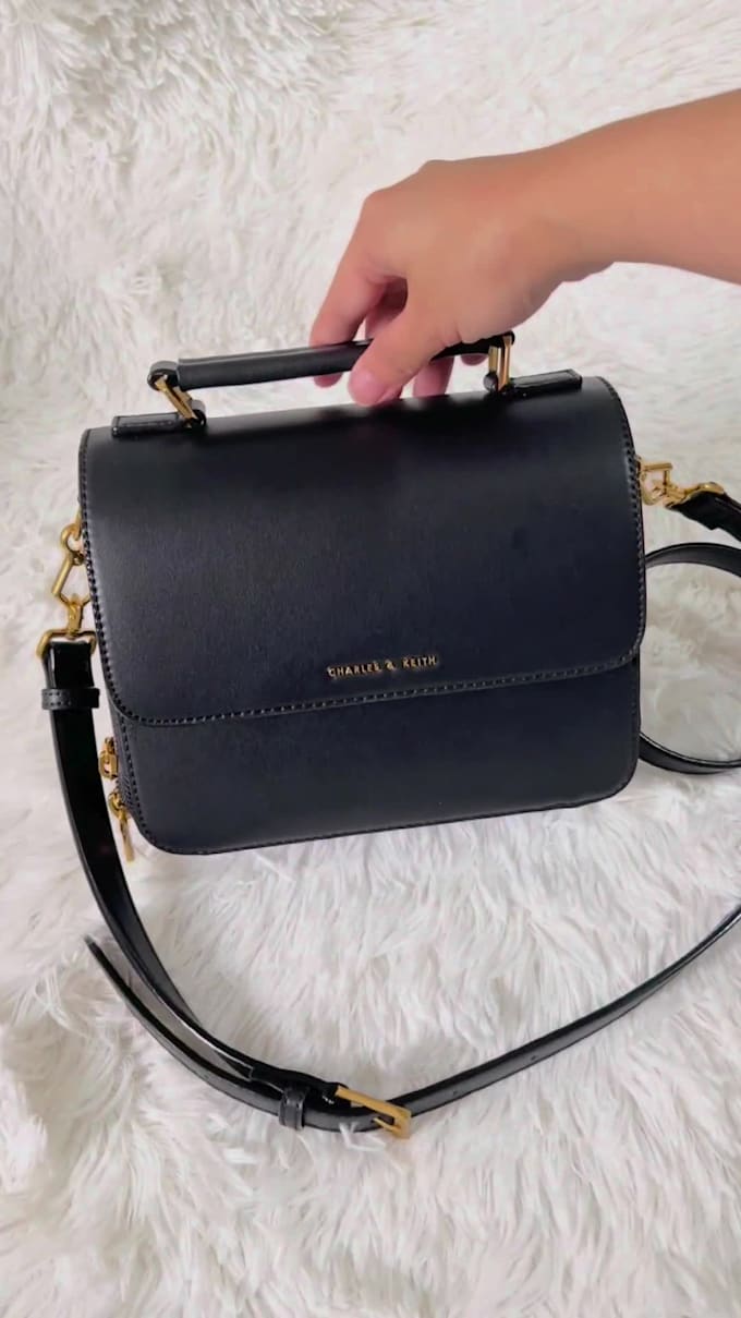 create ugc unboxing videos for your tiktok and instagram