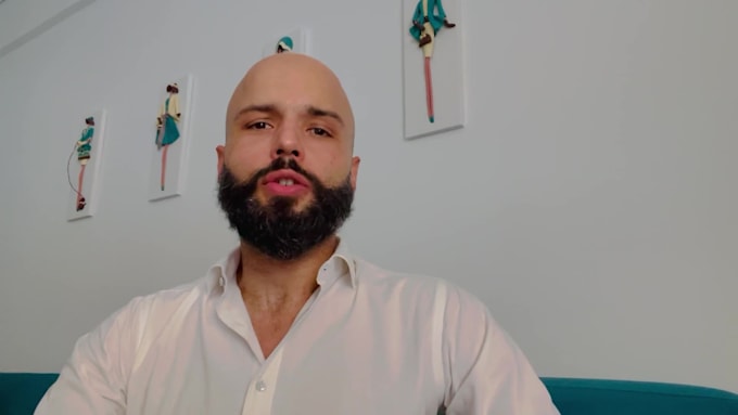 be your dating coach, relationship coach, confidence builder
