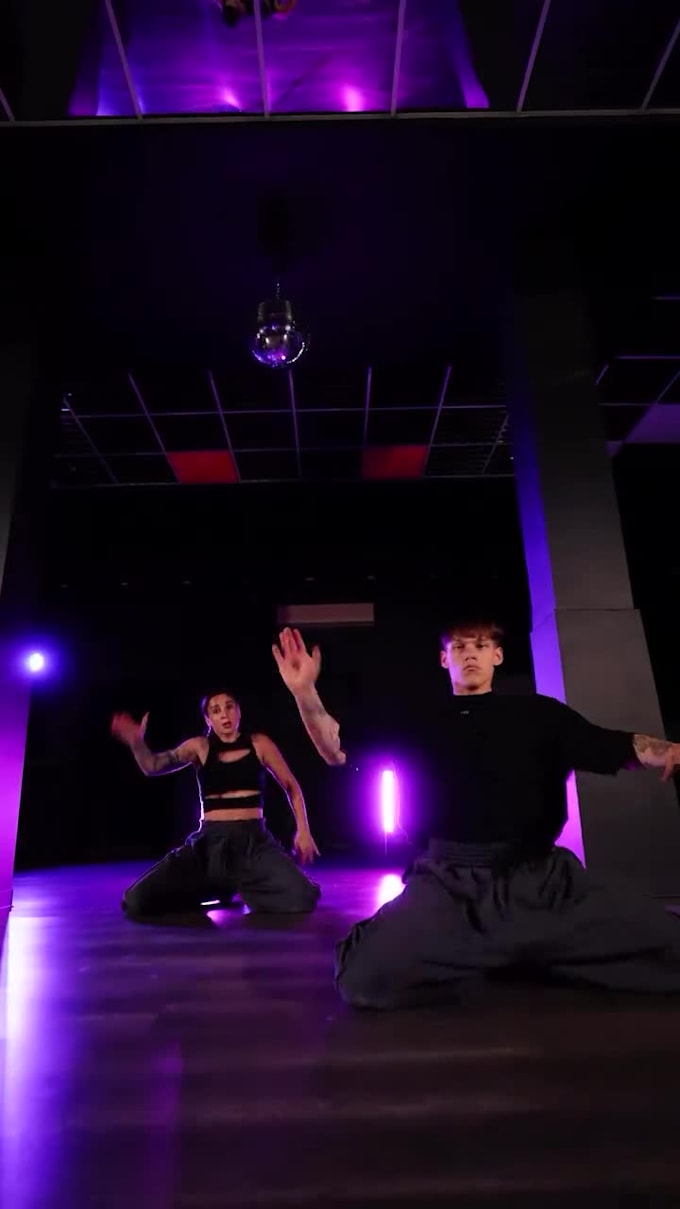 do custom tiktok dance choreography to boost your music