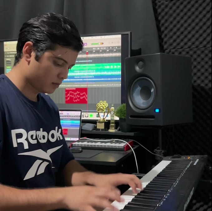 soy productor musical, latino, norteño, ,mariachi, banda sinaloense