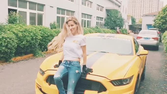 be your female model for video