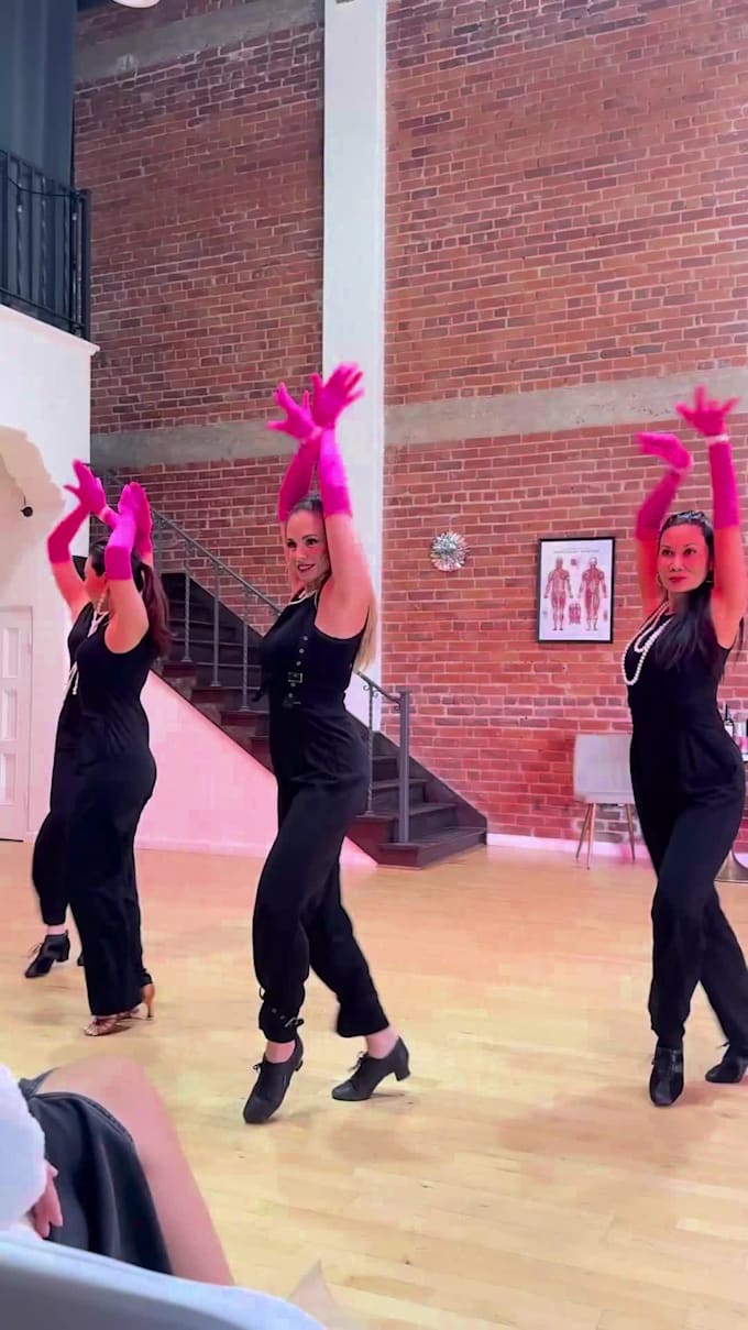 create a custom dance choreography