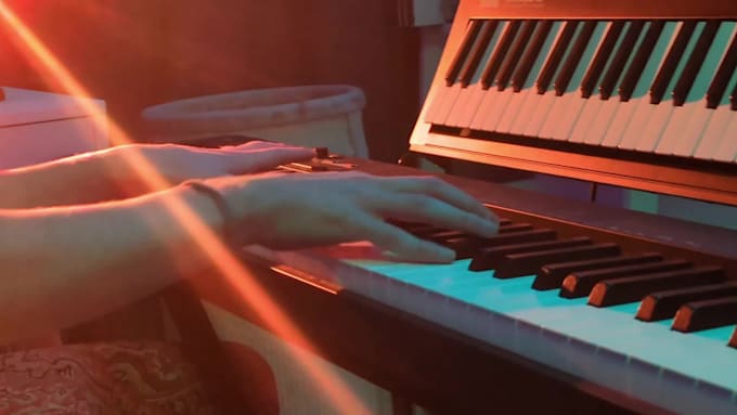 create analog synth ambient pads soundscapes
